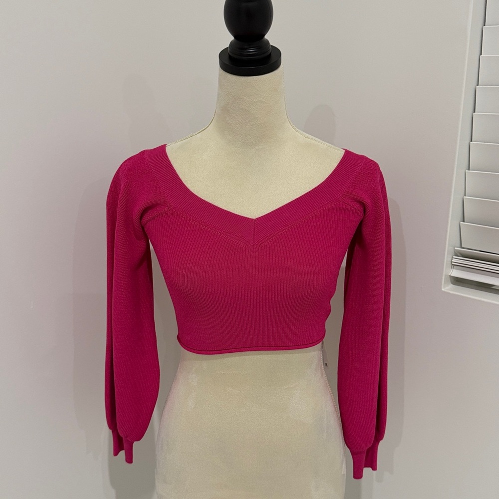Zara Fuchsia V-Neck Crop Top